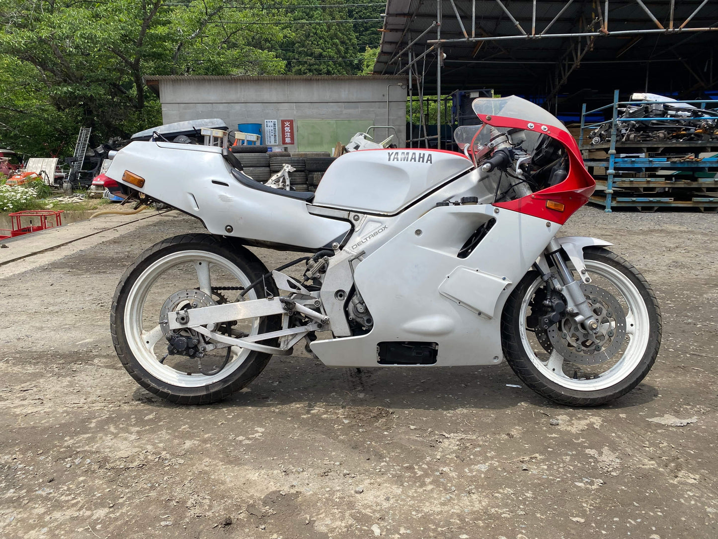 Yamaha TZR250 3MA