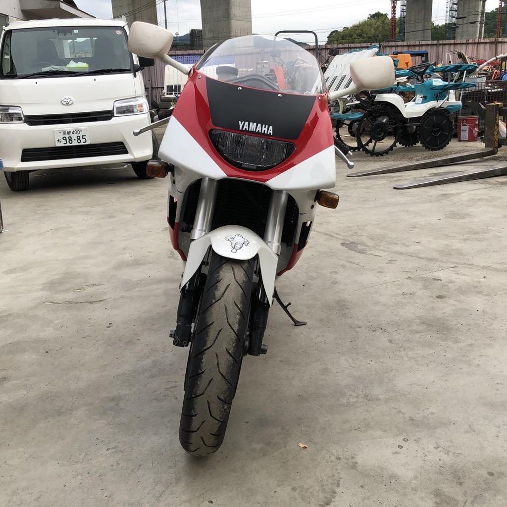 Yamaha TZR250 3XV – MOTO CJ