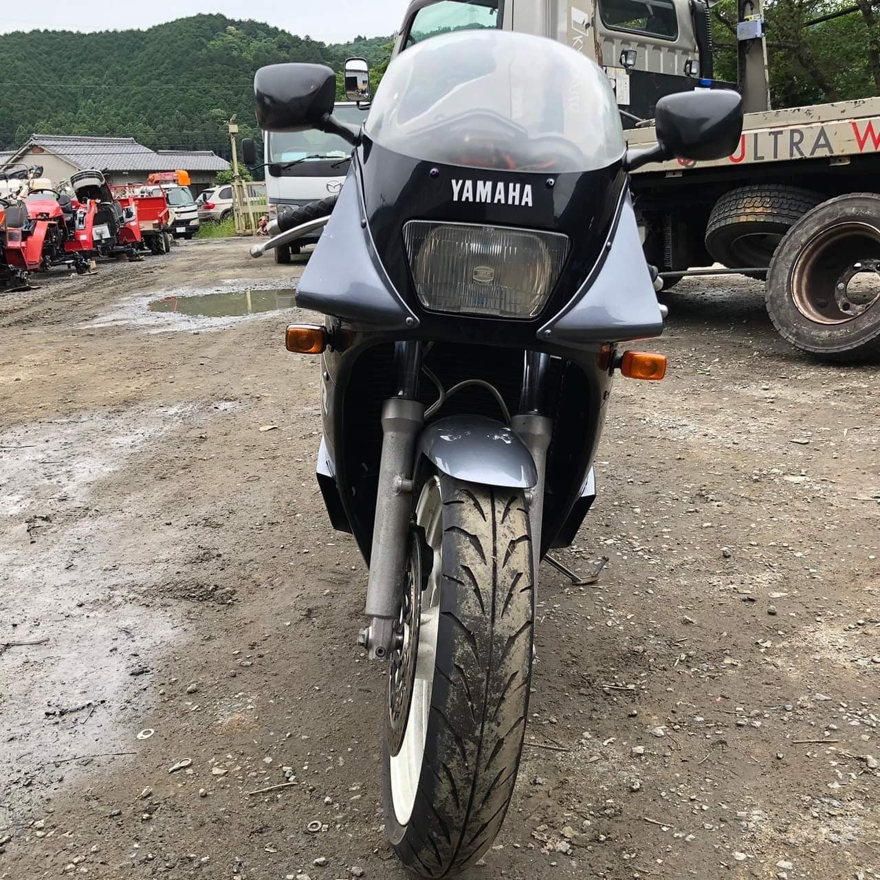 1989 Yamaha TZR250 3MA