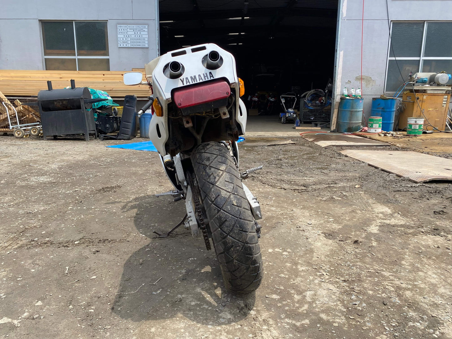 Yamaha TZR250 3MA