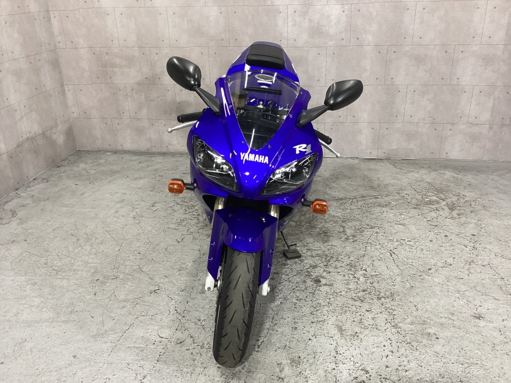 Yamaha R1