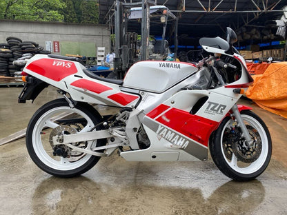 Yamaha TZR250 3MA