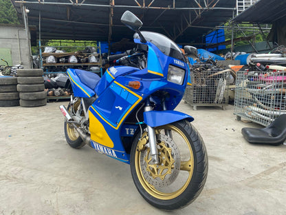 Yamaha TZR250 1KT