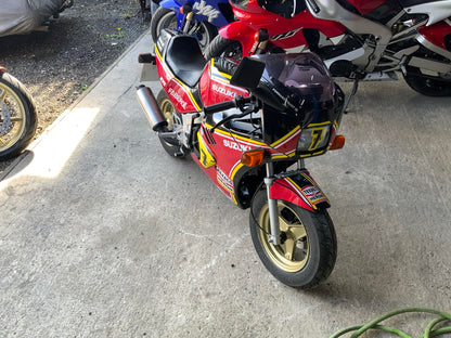 Suzuki GAG Barry Sheen Replica