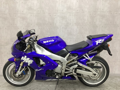 Yamaha R1