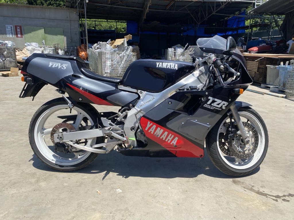 Yamaha TZR250 3MA – MOTO CJ