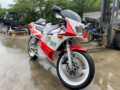 Yamaha TZR250 3MA
