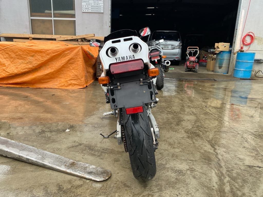 Yamaha TZR250 3MA