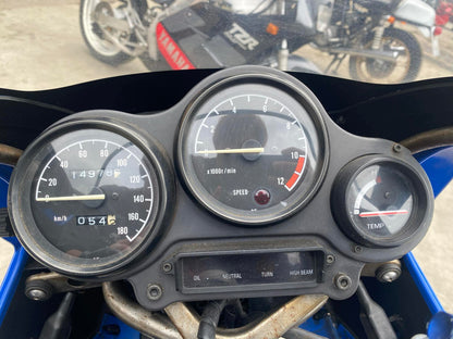 Yamaha TZR250 1KT