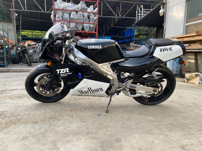Yamaha TZR250 3MA